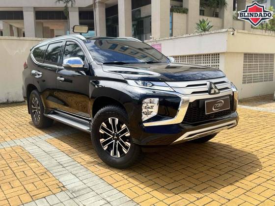 MITSUBISHI PAJERO SPORT 2.4 16V MIVEC TURBO DIESEL HPE-S AWD AUTOMÁTICO